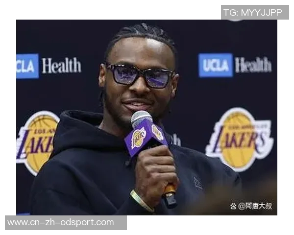 雷迪克称赞布朗尼成长显著G联盟经历助力他的全面提升