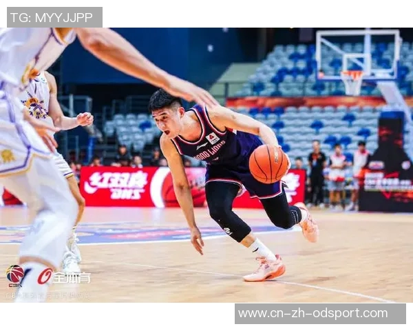 刘颜诚表现出色5投2中贡献5分3篮板1助攻助力球队胜利